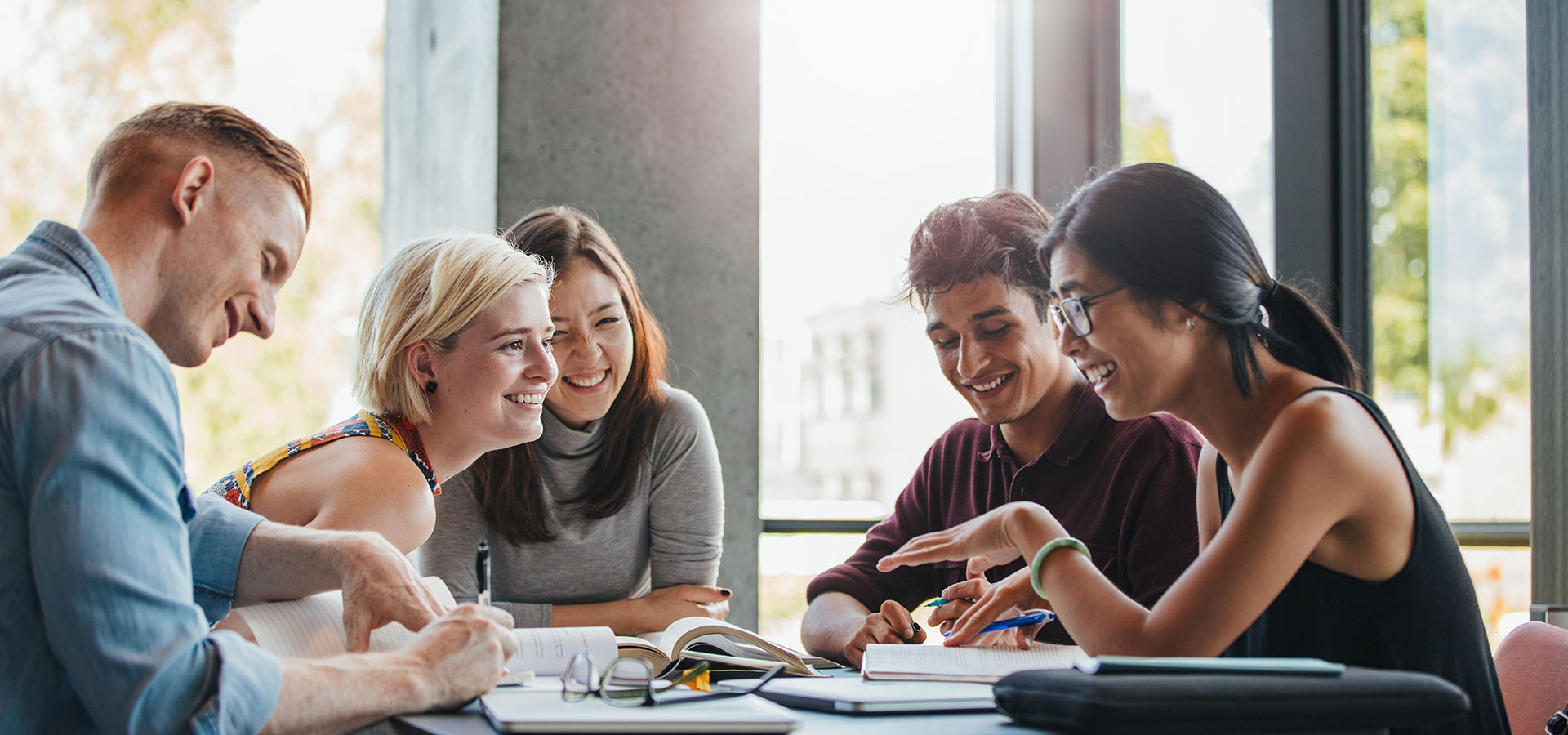 Cómo elegir tu ciclo de Formación Profesional Superior y acertar en tu futuro profesional